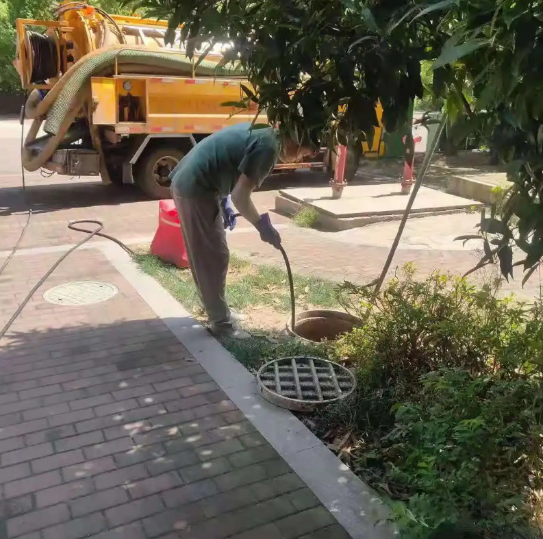 天坛街道市政排污管道清淤疏通——专业团队，让您全程省心！
