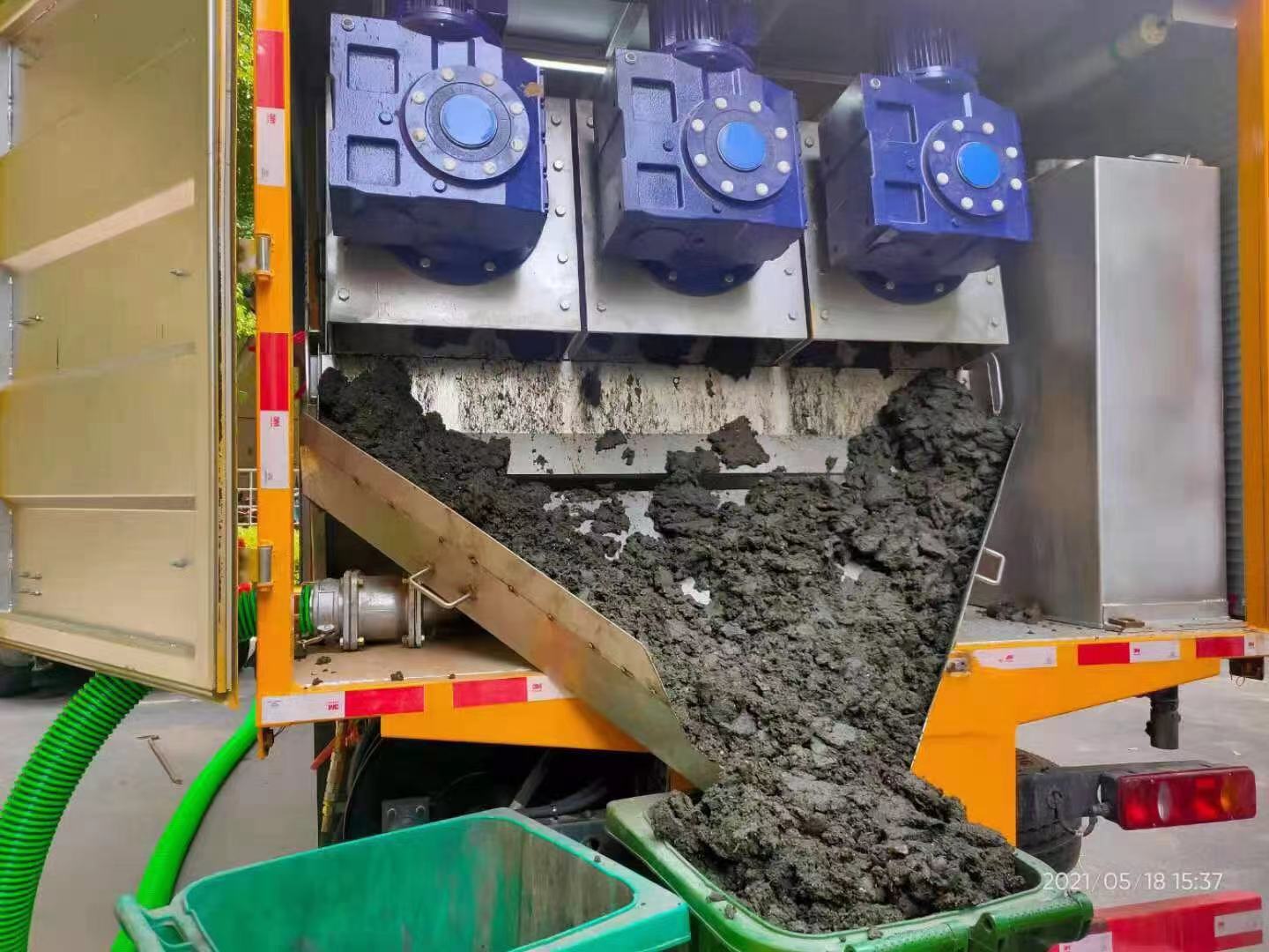 天坛街道化粪池清掏城市维护站-泥浆净化干湿分离处理